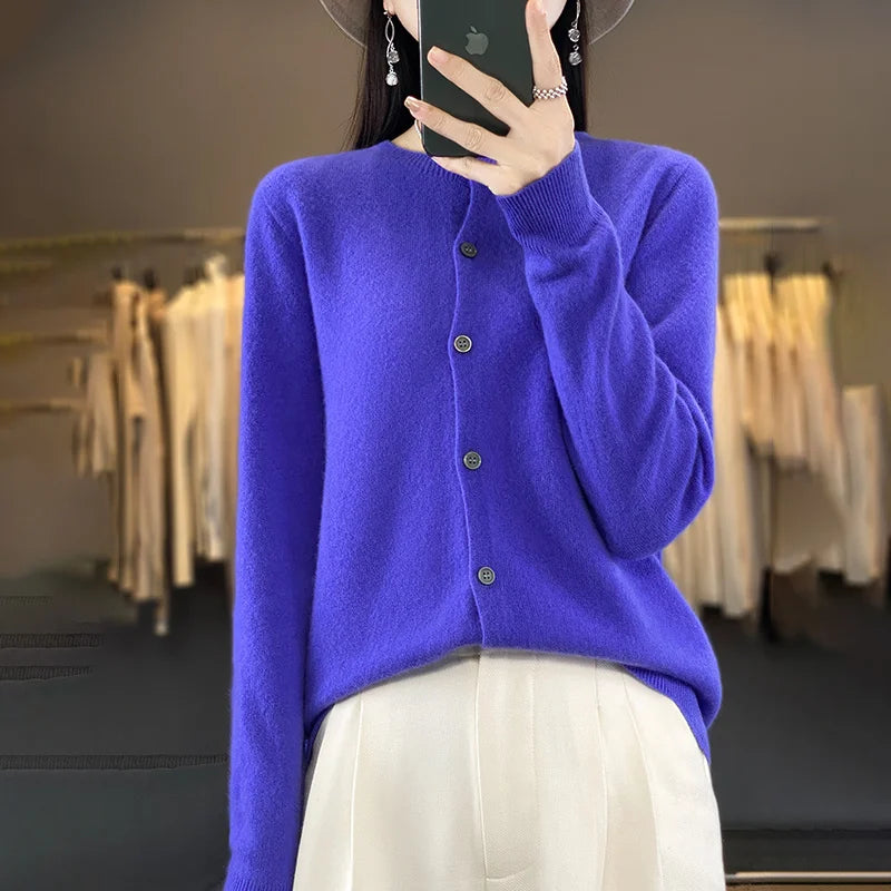 100% merino wool women’s O-neck buttoned cardigan